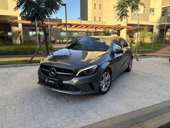 MERCEDES-BENZ A 200 1.6 CGI FLEX 7G-DCT MERCEDES-BENZ A 200 1.6 CGI FLEX 7G-DCT